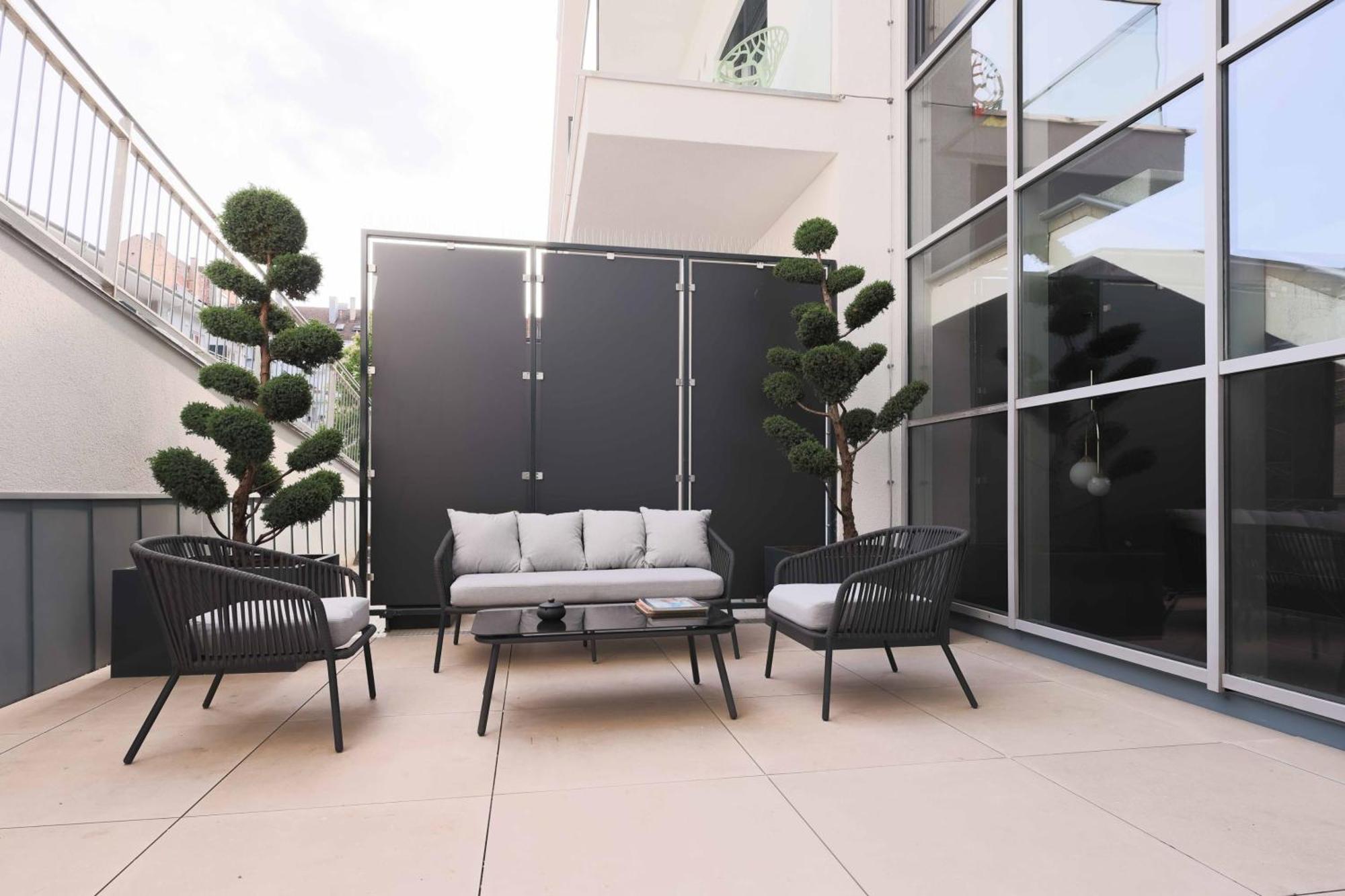 The Penthouse At Eco Smart Apartments Nürnberg Exterior foto